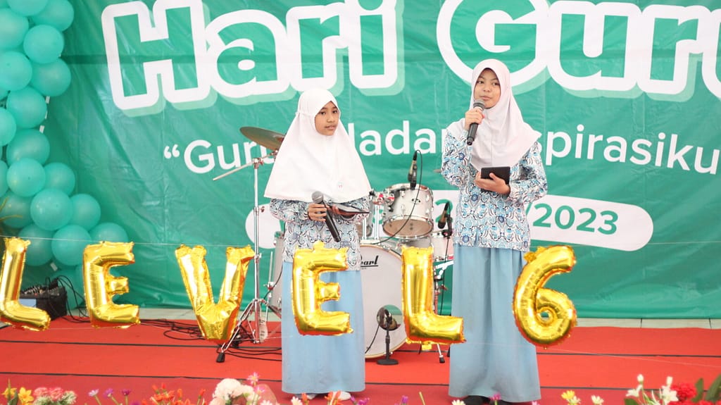Persembahan Hari Guru SD Al Muslim 2022