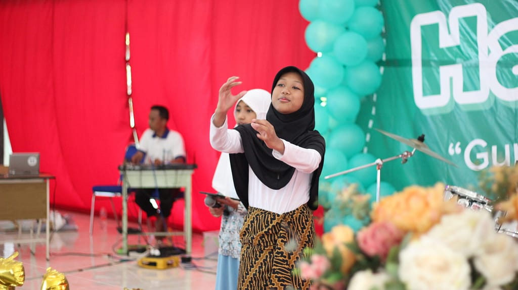 Persembahan Hari Guru SD Al Muslim 2022