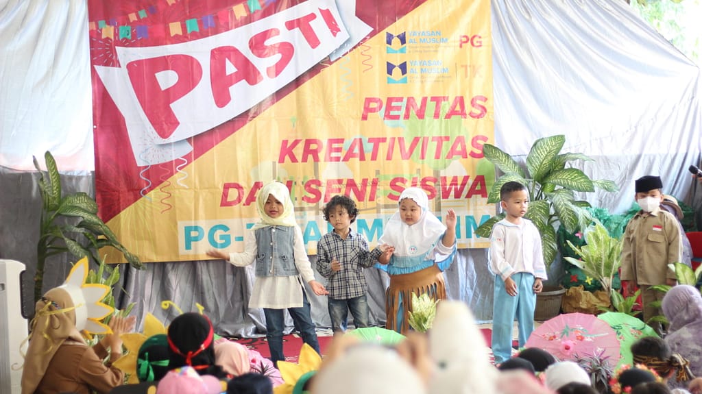 Pentas Kreativitas dan Seni PG-TK Al Muslim