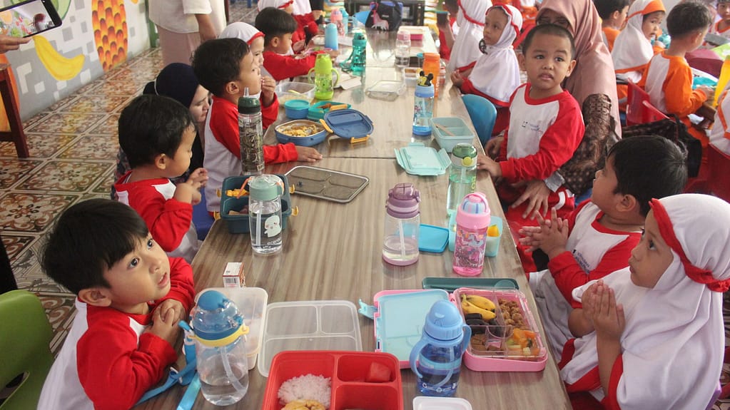 Sekolah Sehat di PG-TK Al Muslim