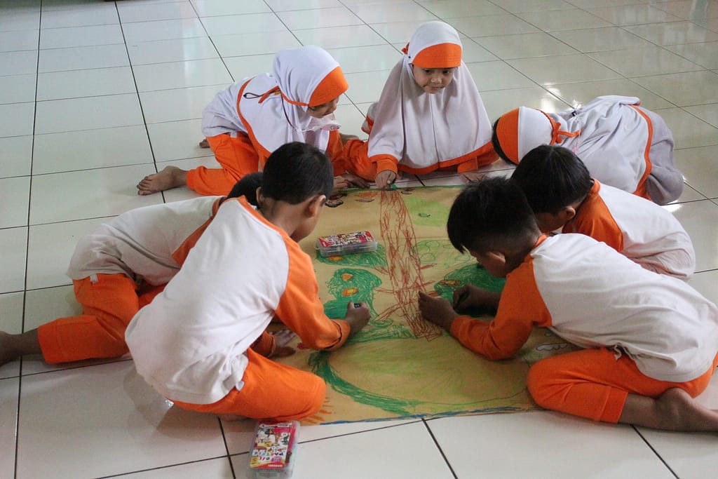 Gerakan Menanam Satu Juta Pohon PG-TK Al Muslim