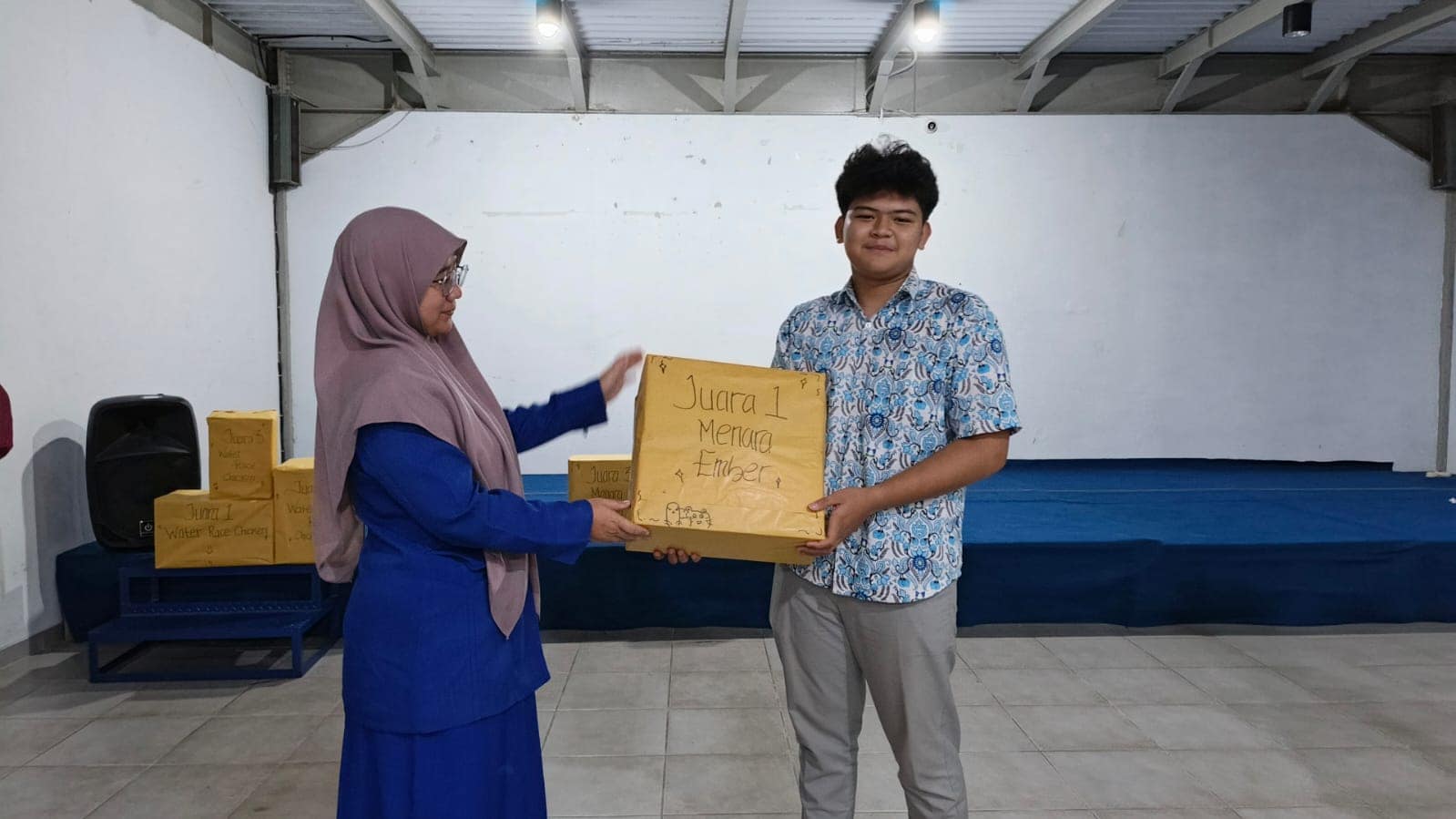 2e0f9207-43c4-4043-9498-cf05380c587f