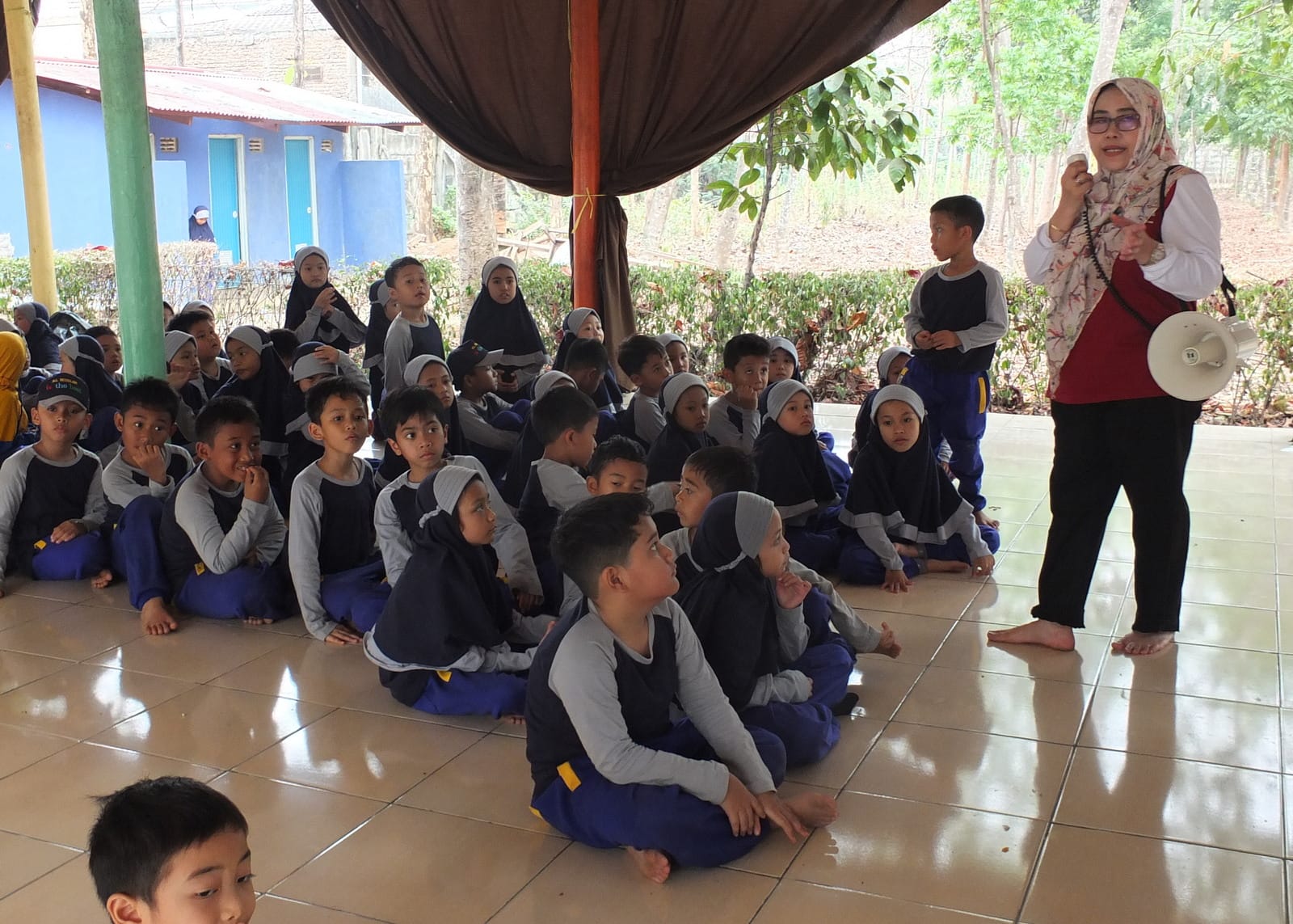 Guest Teacher SD Al Muslim