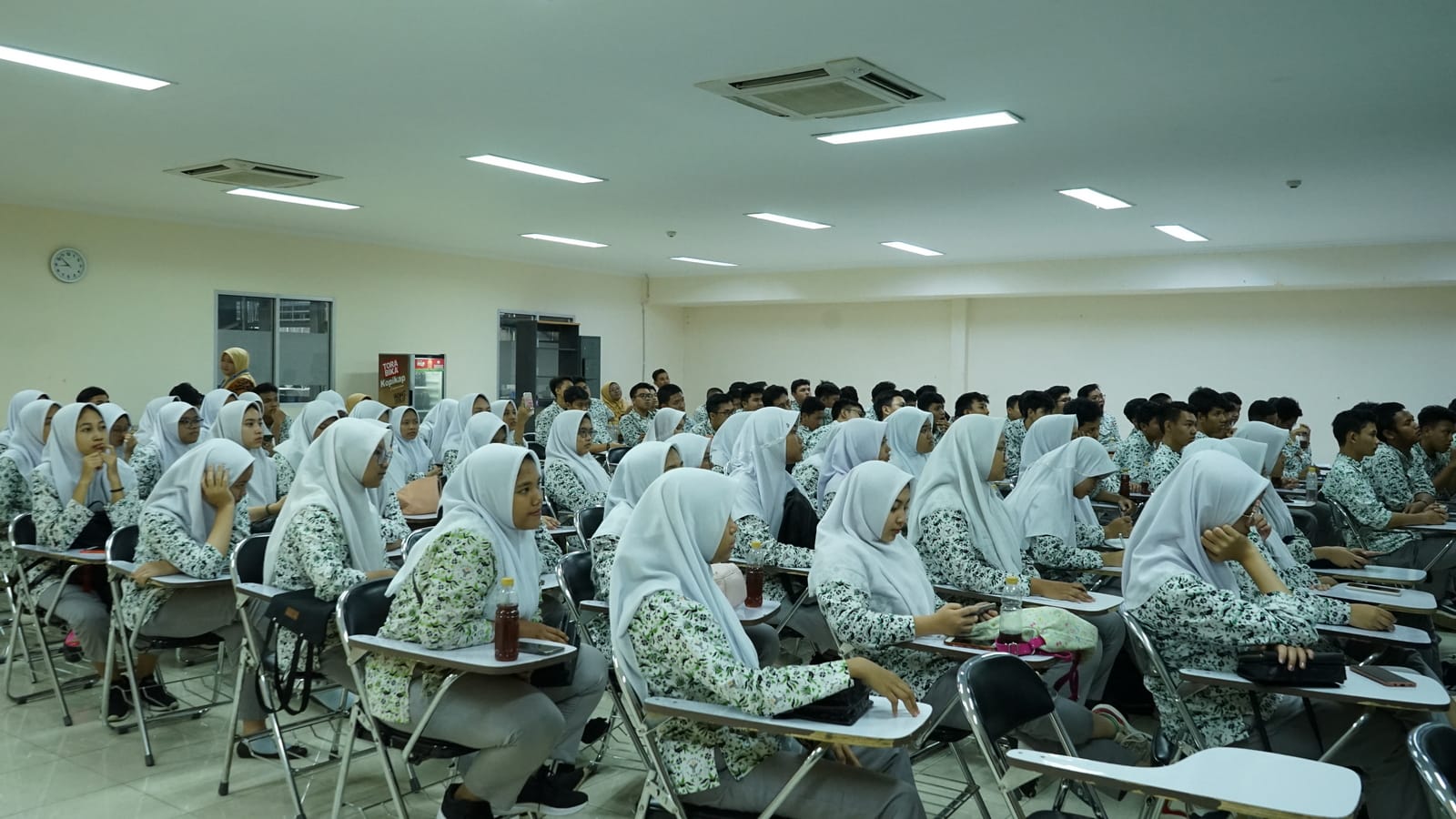 Kunjungan Industri SMA Al Muslim 6