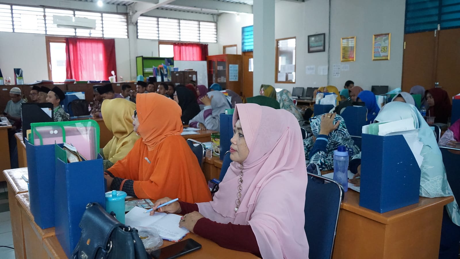 Literasi Digital untuk Guru Tilawati 7